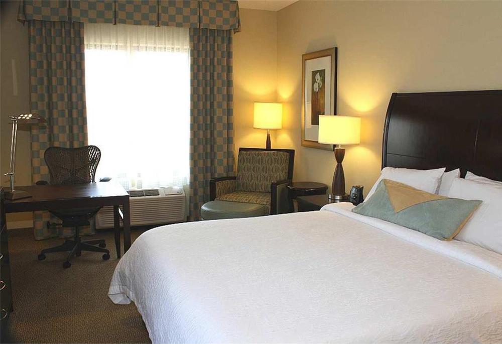 Hilton Garden Inn Minneapolis Downtown Δωμάτιο φωτογραφία