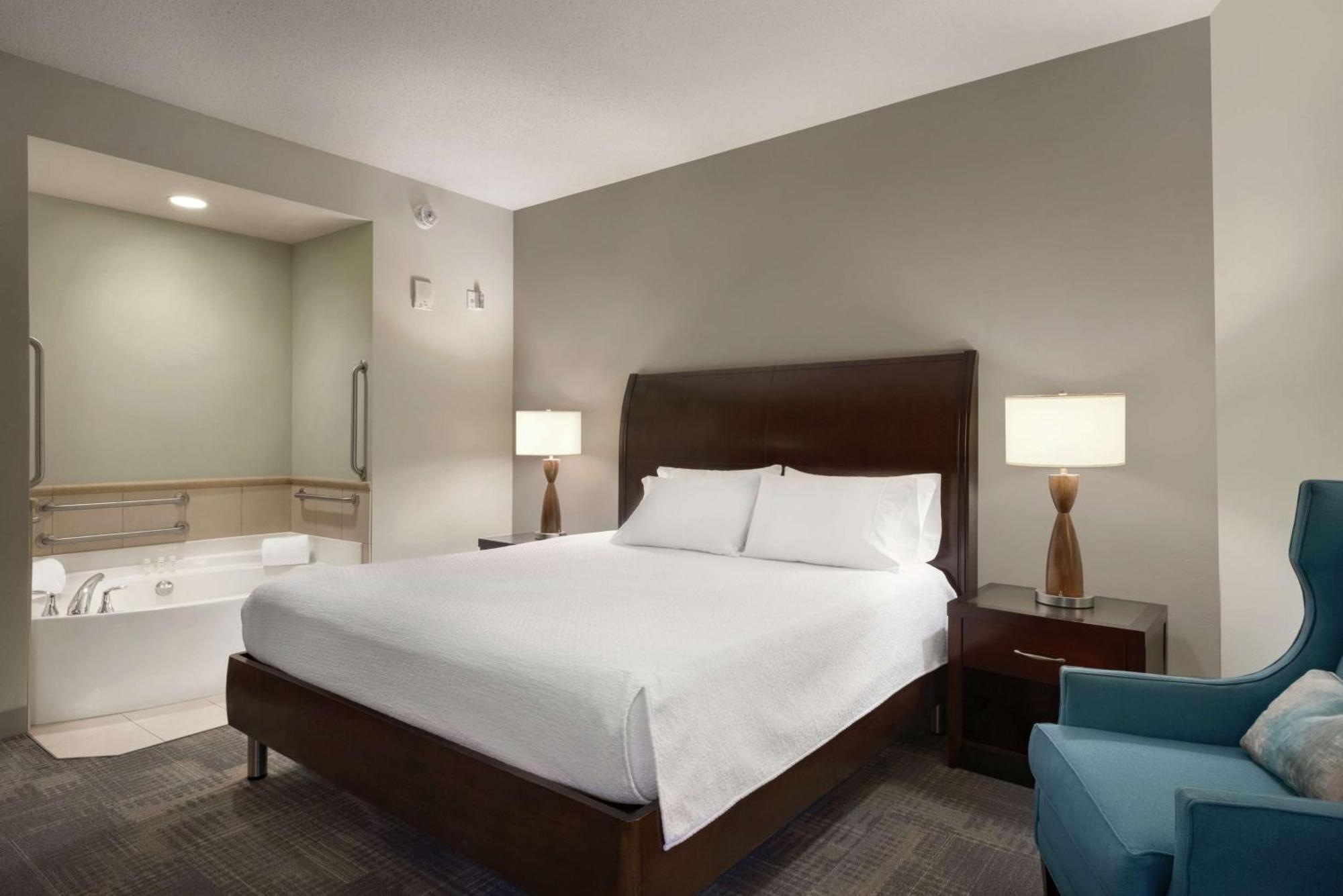 Hilton Garden Inn Minneapolis Downtown Εξωτερικό φωτογραφία
