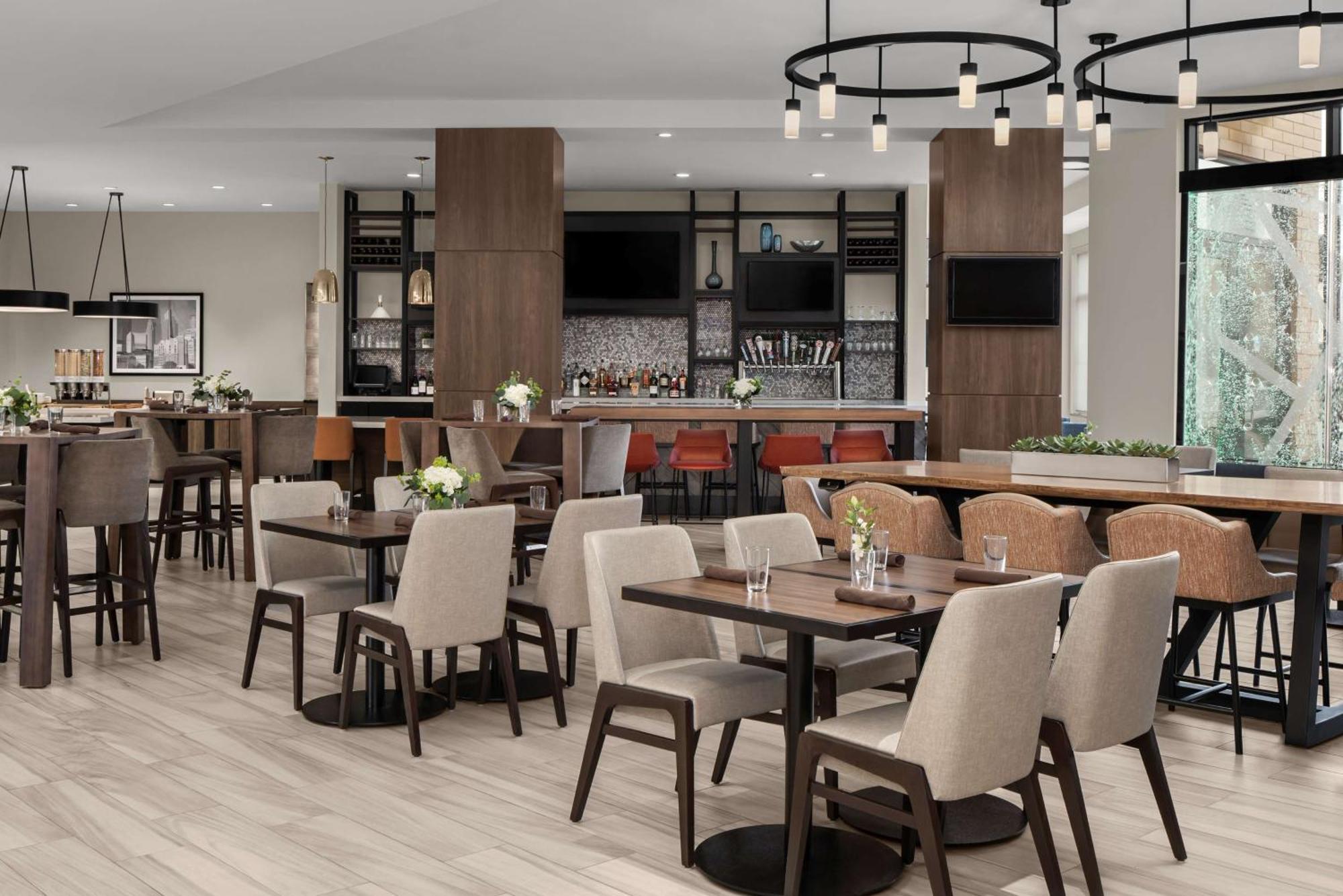 Hilton Garden Inn Minneapolis Downtown Εξωτερικό φωτογραφία
