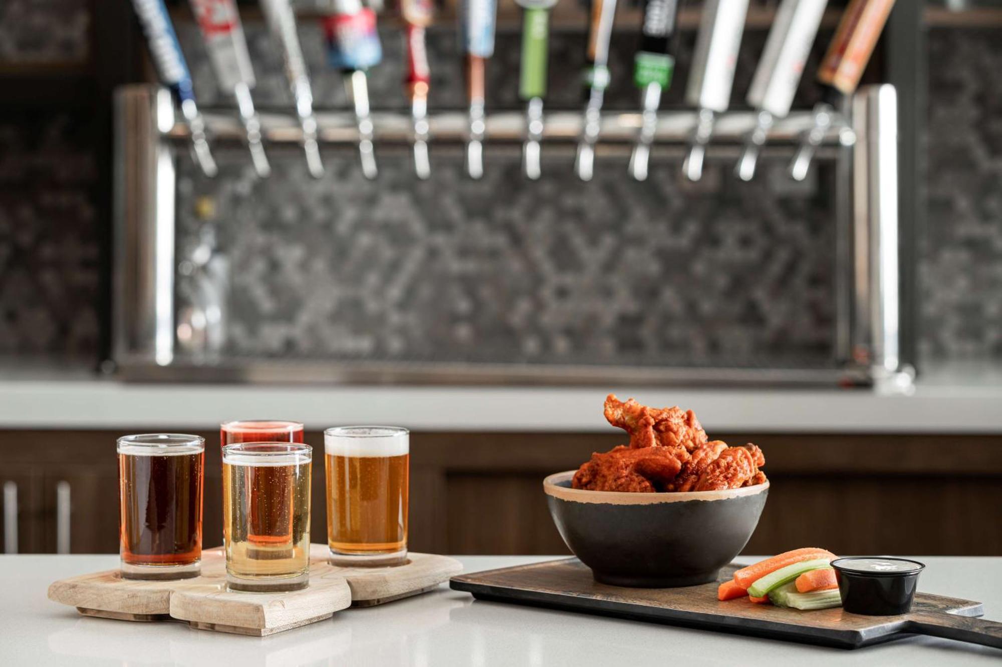 Hilton Garden Inn Minneapolis Downtown Εξωτερικό φωτογραφία