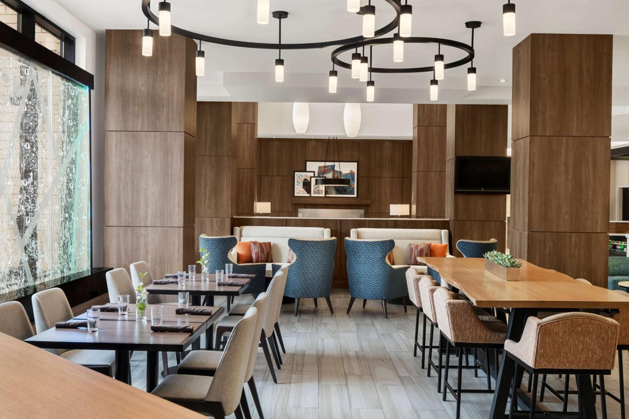 Hilton Garden Inn Minneapolis Downtown Εξωτερικό φωτογραφία