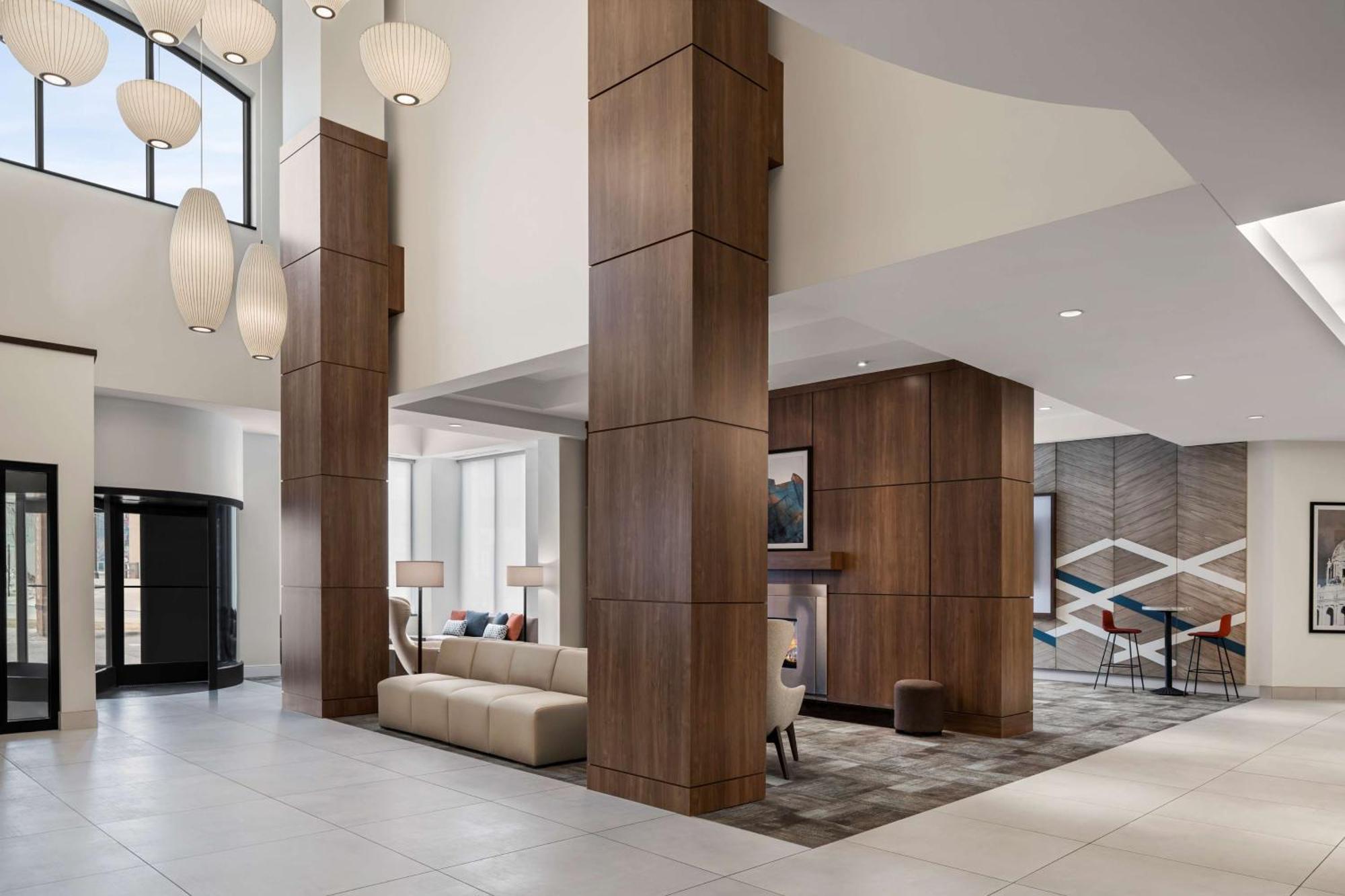 Hilton Garden Inn Minneapolis Downtown Εξωτερικό φωτογραφία