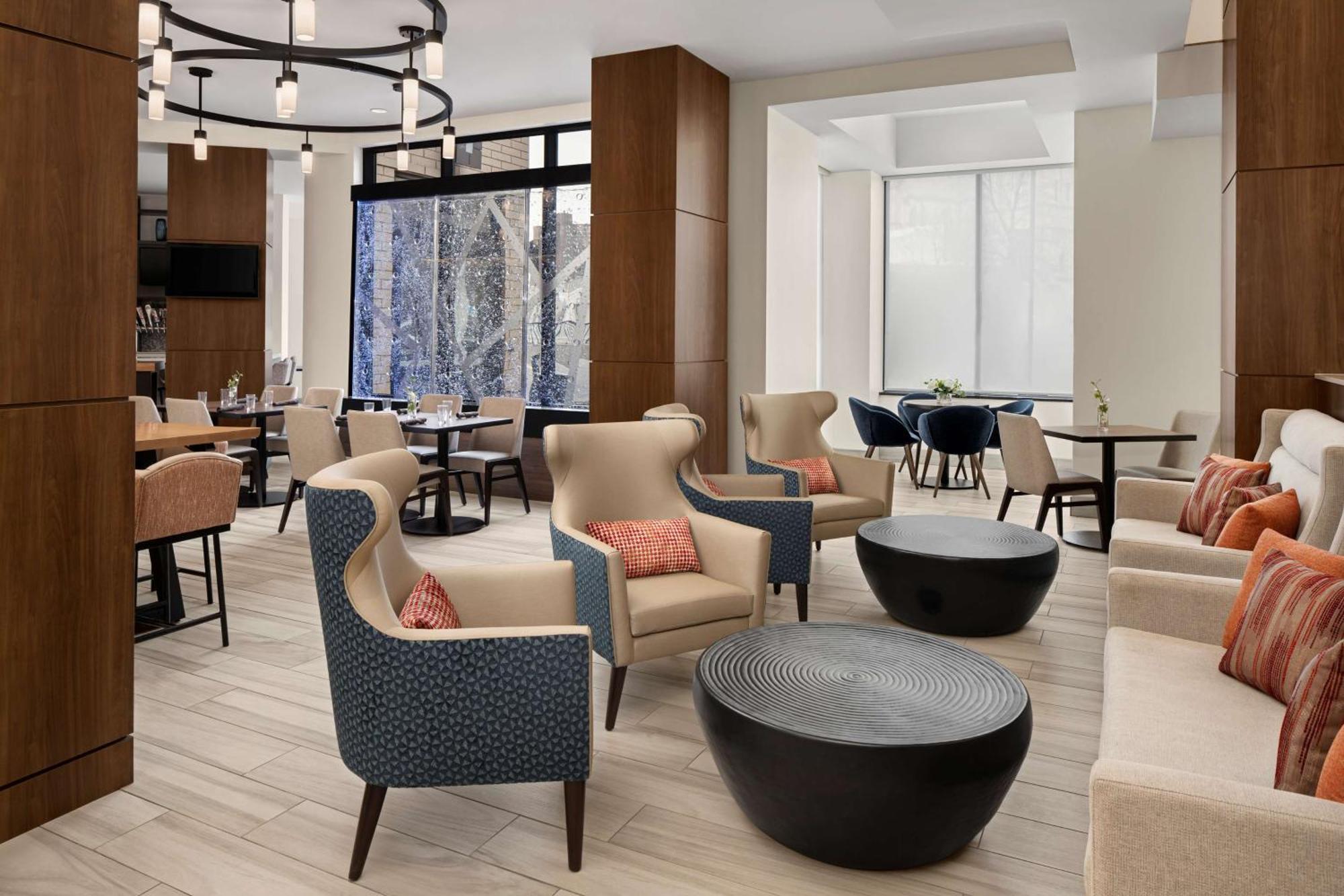 Hilton Garden Inn Minneapolis Downtown Εξωτερικό φωτογραφία