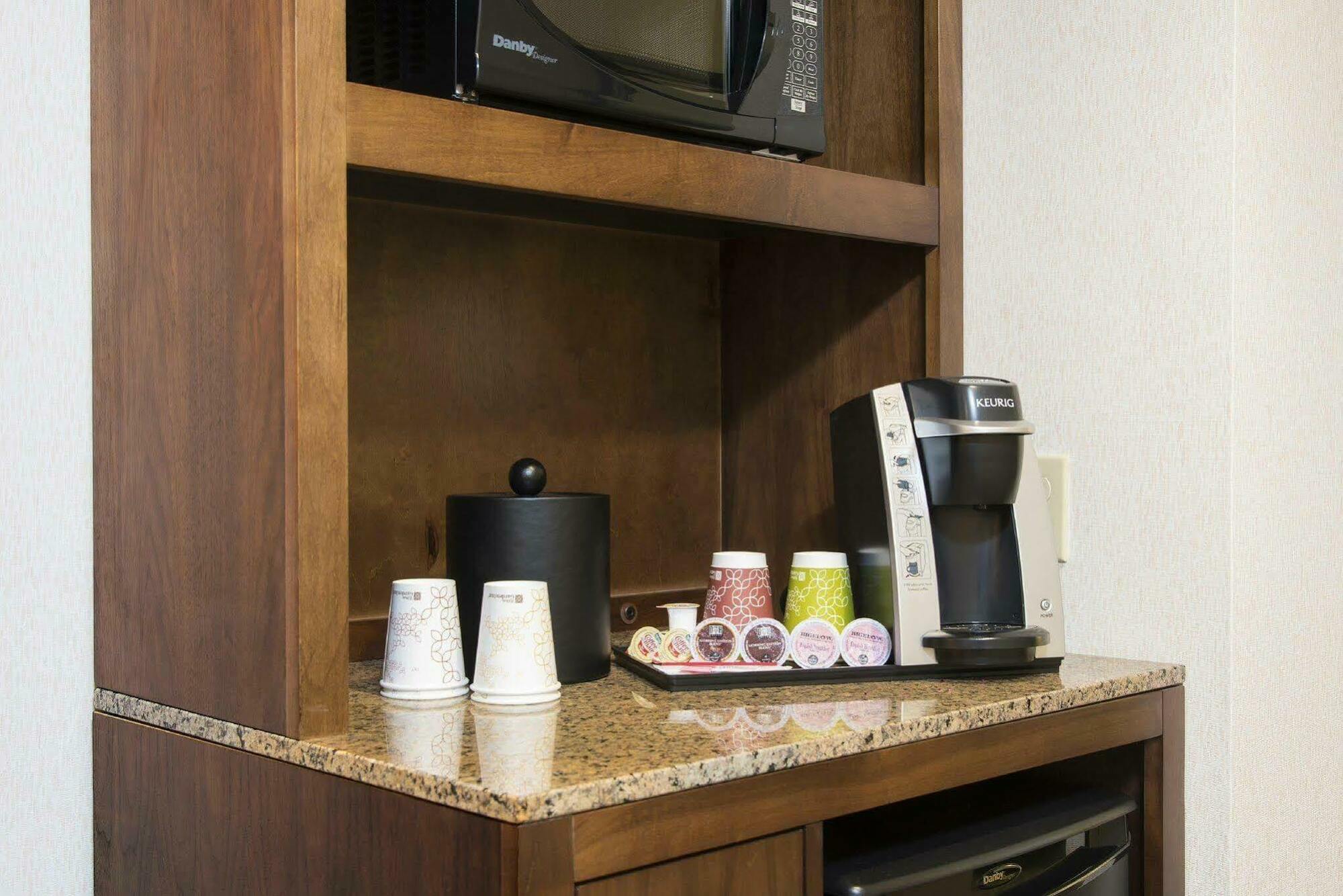 Hilton Garden Inn Minneapolis Downtown Εξωτερικό φωτογραφία